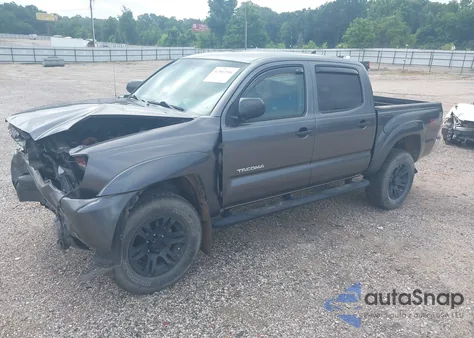 2015 Toyota Tacoma Prerunner V6 from USA, damaged, VIN 5TFJU4GN0FX087402